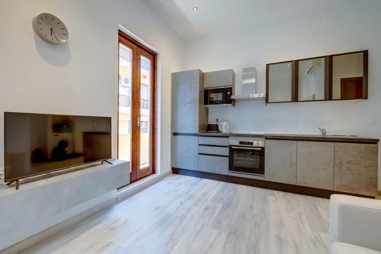 Modern Apartment In The Best Area Of Сліма Екстер'єр фото